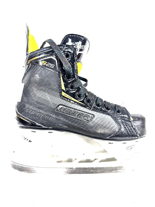 Vist Large View of Product Image Which is Used Bauer S25 Junior Hockey Skate Junior 02