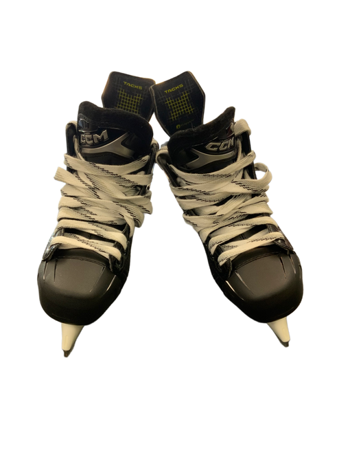 Vist Large View of Product Image Which is Used CCM TACKS XF 80 Junior Hockey Skate Junior 02.5