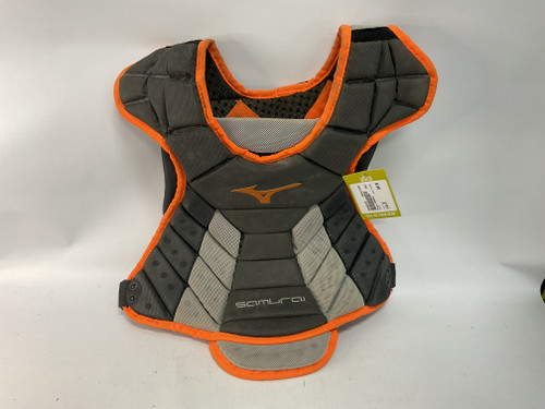 Vist Large View of Product Image Which is Used Mizuno SAMURAI Catchers Chest Protector Grey Junior