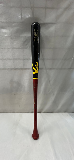 Vist Large View of Product Image Which is Used Victus BIRCH V-CUT BB/SB Wood Bat 31"