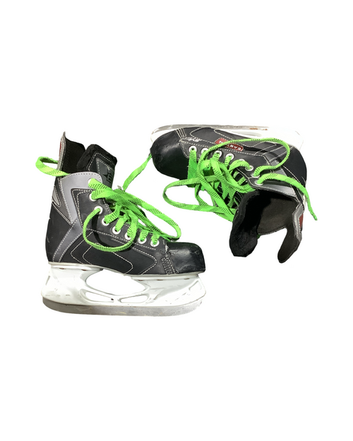 Vist Large View of Product Image Which is Used Easton SYSO Junior Hockey Skate Junior 04