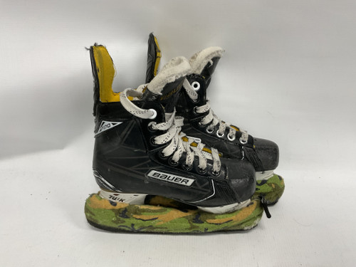 Vist Large View of Product Image Which is Used Bauer SUPREME S170 Youth Hockey Skate Youth 13.0