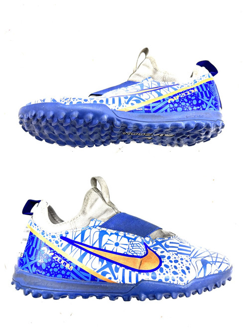 Vist Large View of Product Image Which is Used Nike Soccer Turf Shoes White Senior 6