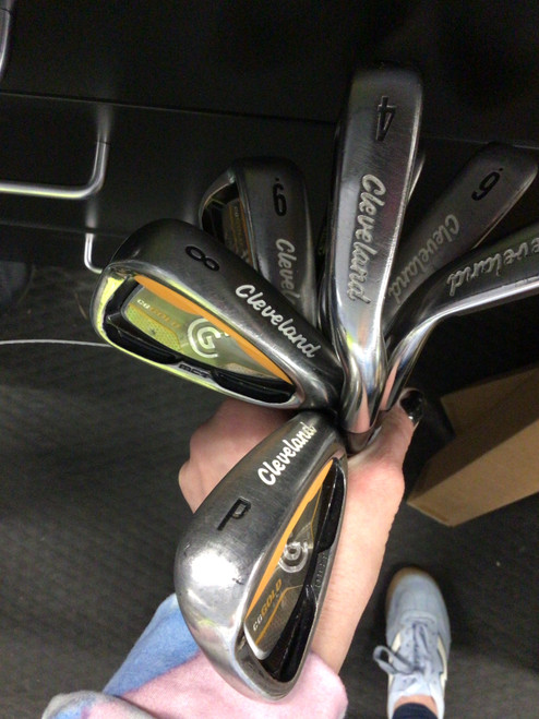 Vist Large View of Product Image Which is Used Cleveland MCT CG GOLD Mens Iron Set RH 4I-PW