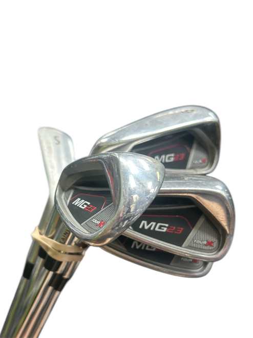 Vist Large View of Product Image Which is Used Tommy Armour SILVER SCOTT Mens Package Set RH Black 7 Piece