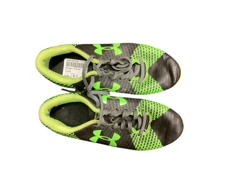 Vist Large View of Product Image Which is Used Adidas Soccer Cleats Green Junior 02.5