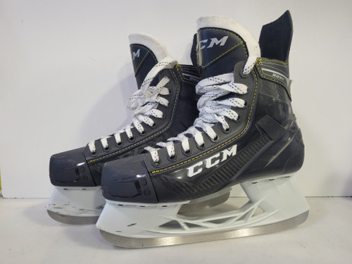 Vist Large View of Product Image Which is Used CCM SUPER TACKS 9350 Senior Hockey Skate Senior 8