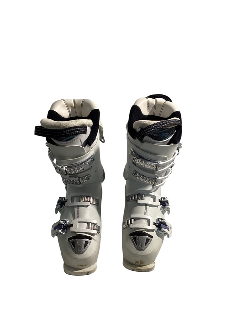Vist Large View of Product Image Which is Used Atomic HAWK ULTRA 90 Womens DH Ski Boot White 235 MP - J05.5 - W06.5