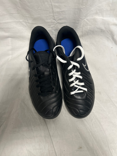 Vist Large View of Product Image Which is Used Nike Soccer Indoor Shoes Black Senior 6