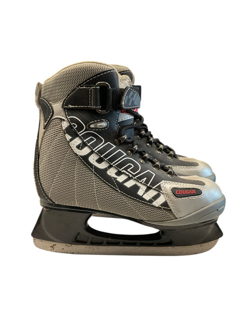 Vist Large View of Product Image Which is Used COUGAR SZ 5 Intermediate Hockey Skate Intermediate 5.0