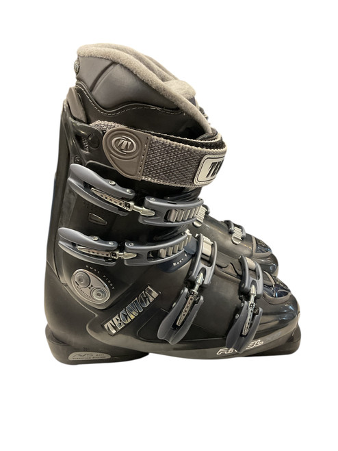 Vist Large View of Product Image Which is Used Tecnica RIVAL X9 SZ 26.5 Mens DH Ski Boot Black 265 MP - M08.5 - W09.5