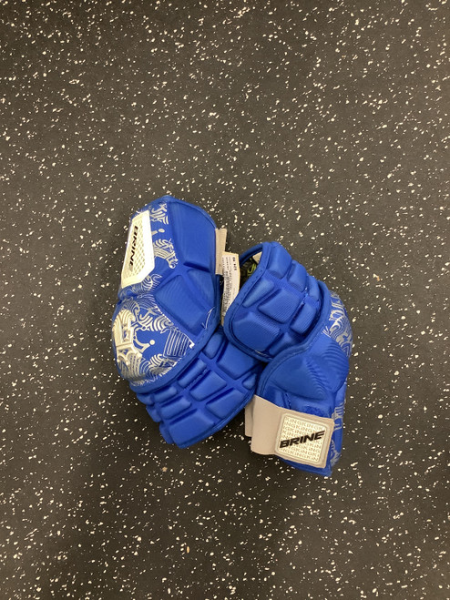 Vist Large View of Product Image Which is Used Brine KING ARM GUARD Lacrosse Arm Pads/Guards Royal Blue SM