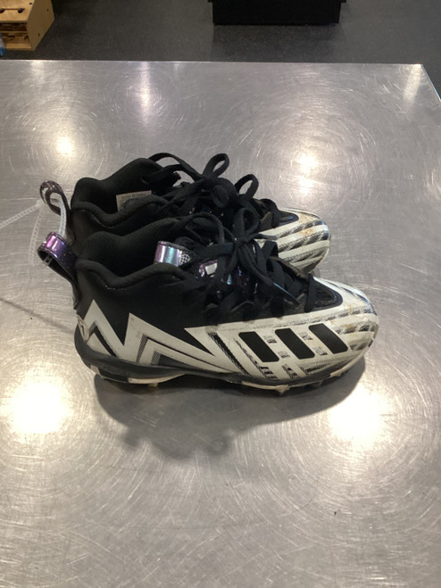 Vist Large View of Product Image Which is Used Adidas Youth FB Cleats White Youth 11.0