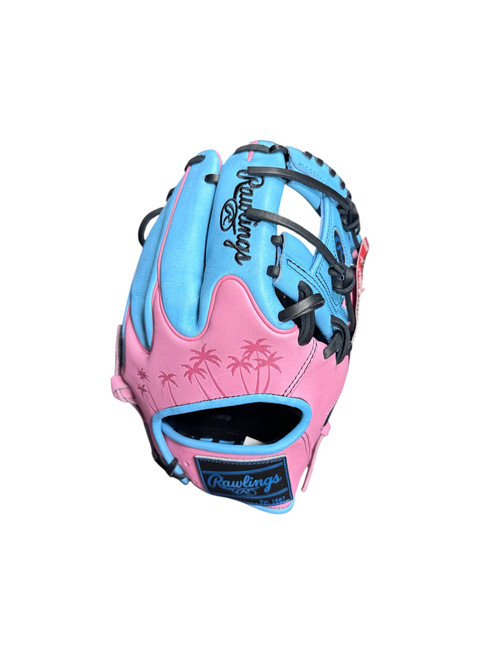 Vist Large View of Product Image Which is New HEART OF THE HIDE 11.5IN RHT