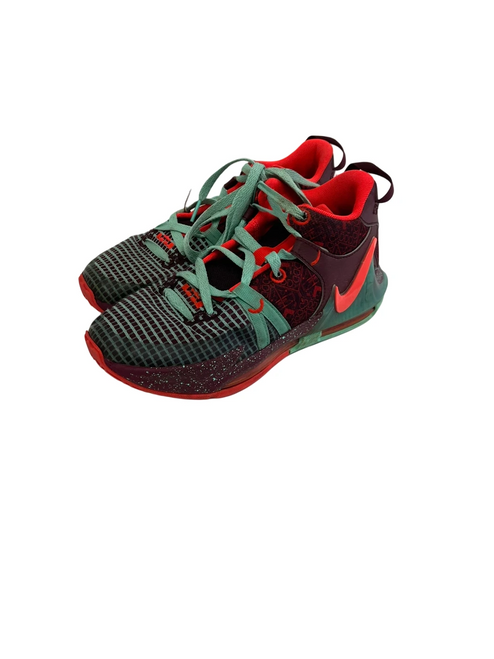 Vist Large View of Product Image Which is Used Nike Witness 7 Jr 5 GS Basketball Shoes