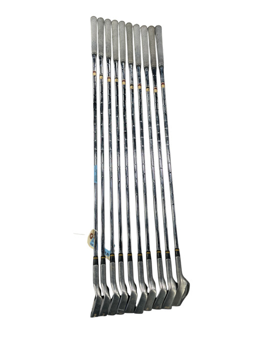Vist Large View of Product Image Which is Used Cobra CROWN ROYAL OVERSIZE Mens Iron Set RH 2I-SW