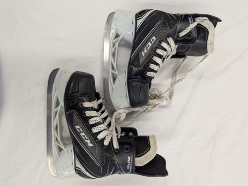 Vist Large View of Product Image Which is Used CCM CCM 9040 TACKS Junior Hockey Skate Junior 01