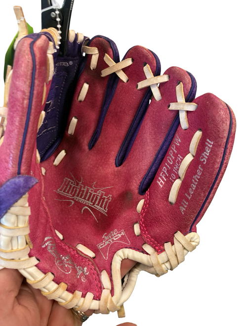 Vist Large View of Product Image Which is Used Rawlings HIGHLIGHT 10 INCH BB/SB Glove RH Throw Pink 10"