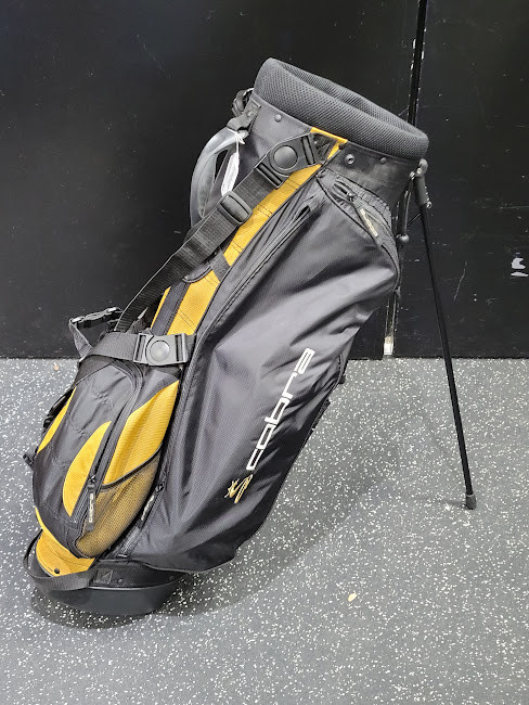 Vist Large View of Product Image Which is Used Cobra STAND BAG Mens Stand Bag Black