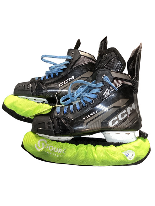 Vist Large View of Product Image Which is Used CCM VECTOR TACKS 6.5 Senior Hockey Skate Senior 6.5
