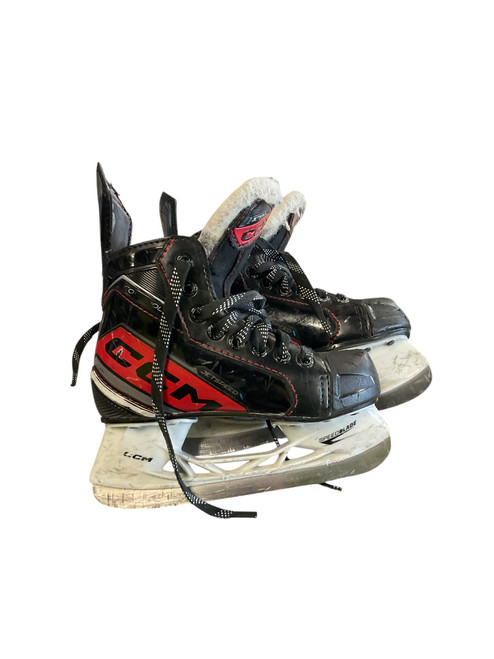 Vist Large View of Product Image Which is Used CCM JETSPEED Youth Hockey Skate Youth 13.0