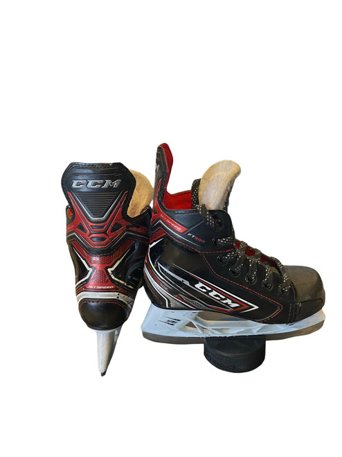 Vist Large View of Product Image Which is Used CCM JETSPEED FT480 Youth Hockey Skate Youth 12.0