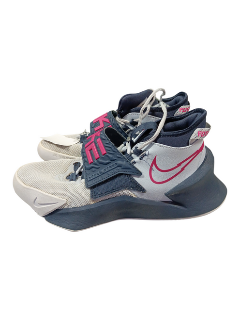 Vist Large View of Product Image Which is Used Nike Basketball Shoes Y None Junior 05.5