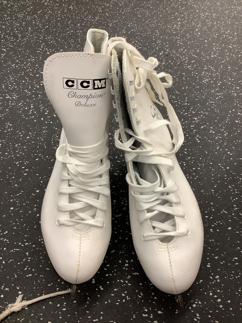 Vist Large View of Product Image Which is Used CCM CHAMPION DELUXE WomensFigure Skate White Senior 10