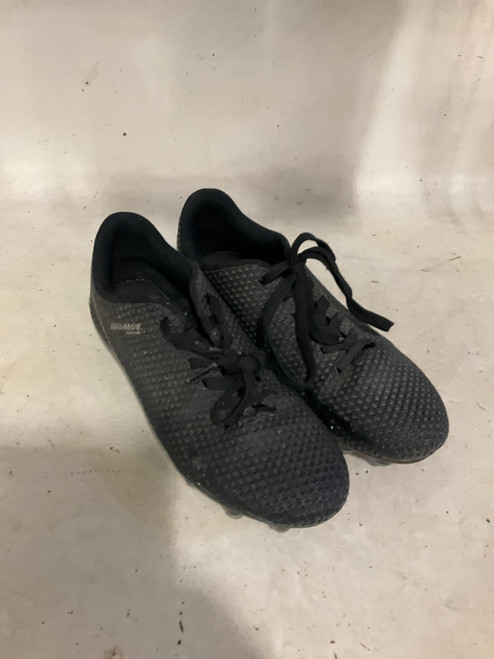 Vist Large View of Product Image Which is Used Brava Soccer Cleats Black Junior 05