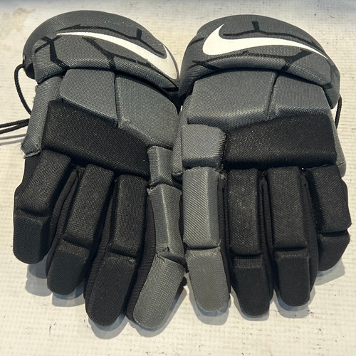 Vist Large View of Product Image Which is Used Nike GREY LAX BOYS GLOVES Lacrosse Gloves Junior Grey SM