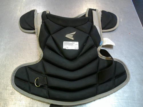 Vist Large View of Product Image Which is Used Easton FUNDAMENTAL Catchers Chest Protector Black Youth