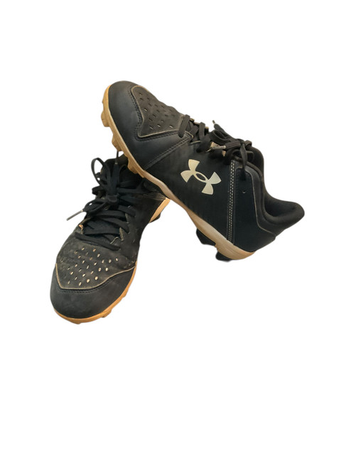 Vist Large View of Product Image Which is Used Under Armour BB CLEAT BB/SB Cleats Black Junior 04.5