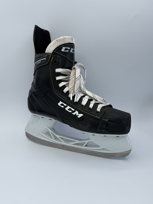 Vist Large View of Product Image Which is Used CCM 9350 Senior Hockey Skate Senior 6