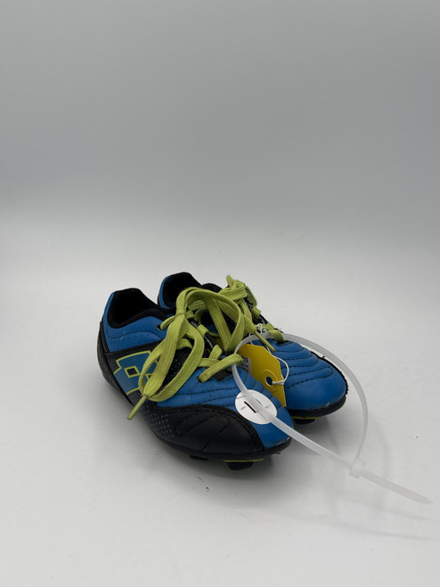 Vist Large View of Product Image Which is Used Umbro Soccer Cleats Black Youth 10.0