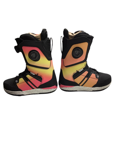 Vist Large View of Product Image Which is Used Ride KARMYN ZONAL Mens Snowboard Boots Orange Senior 7