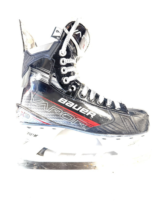 Vist Large View of Product Image Which is Used Bauer X3 Intermediate Hockey Skate Intermediate 6.0