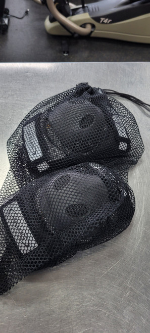 Vist Large View of Product Image Which is New OXYGEN inline Elbow Pads Black MD