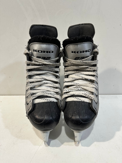Vist Large View of Product Image Which is Used Koho 232 HEAT SKT SZ 13 YTH Youth Hockey Skate Youth 13.0