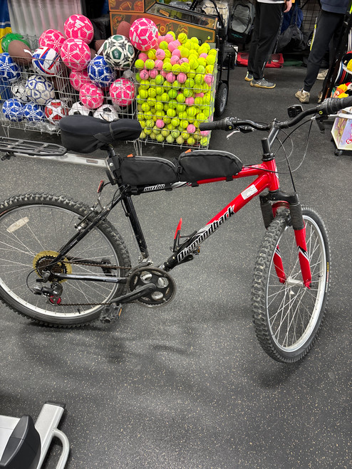 Vist Large View of Product Image Which is Used Diamondback OUTLOOK Mountain Bike Mens Red 53-57cm - 21-22" - XL Frame