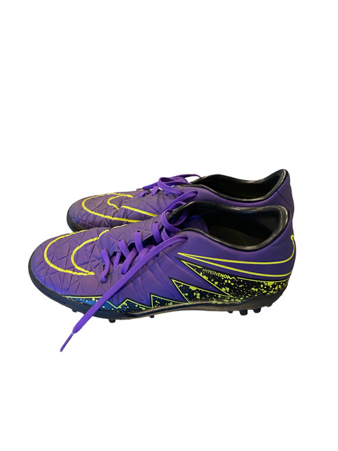 Vist Large View of Product Image Which is Used Nike Soccer Turf Shoes Purple Senior 7.5