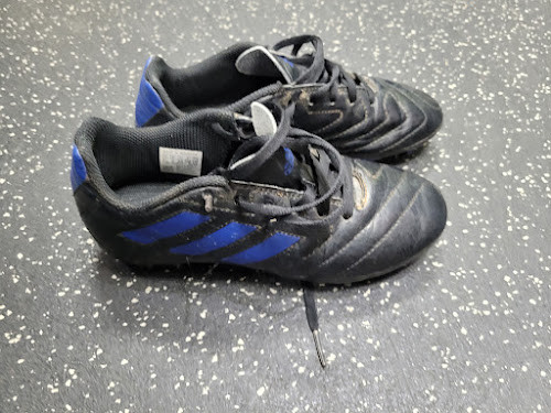 Vist Large View of Product Image Which is Used Adidas GOLETTO VIII FG Soccer Cleats Black And Navy Blue Junior 02.5