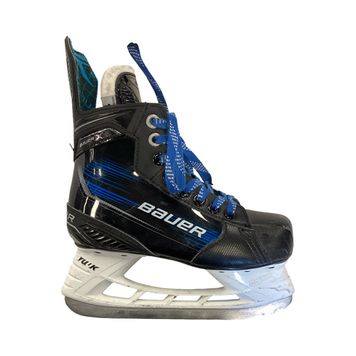 Vist Large View of Product Image Which is Used Bauer X Junior Hockey Skate Junior 01