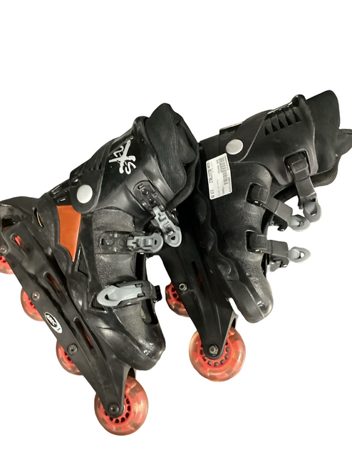 Vist Large View of Product Image Which is Used 2XS SKATES Senior Rec Fitness Skates Black Adjustable