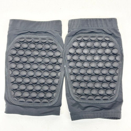 Vist Large View of Product Image Which is Used COOLOMG ADULT Basketball Kneepads Black MD