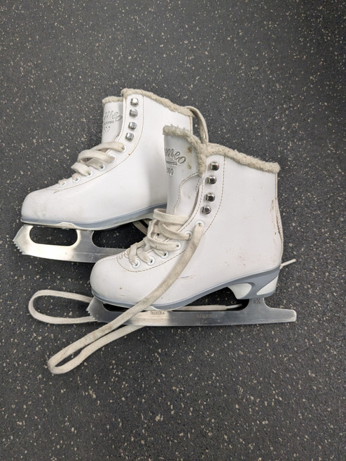 Vist Large View of Product Image Which is Used Jackson 1500 Girls Figure Skate White Junior 02