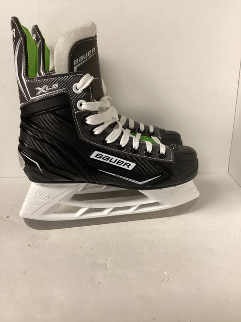 Vist Large View of Product Image Which is Used Bauer XLS Intermediate Hockey Skate Intermediate 4.0