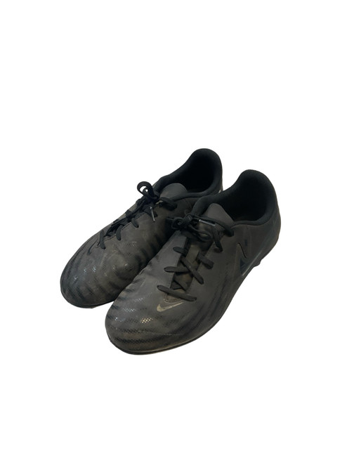 Vist Large View of Product Image Which is Used Nike PHANTOM GX 2 CLUB Soccer Cleats Black Junior 06