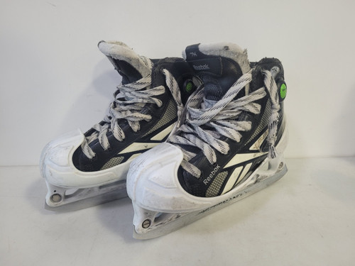 Vist Large View of Product Image Which is Used Reebok 7K Junior Goalie Skate Junior 02