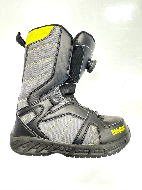 Vist Large View of Product Image Which is Used ThirtyTwo KIDS BOA Snowboard Boots Black Junior 06