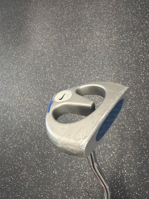 Vist Large View of Product Image Which is Used Nike OZ T100 Mens Putter RH
